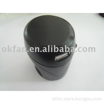universal adaptor with usb port